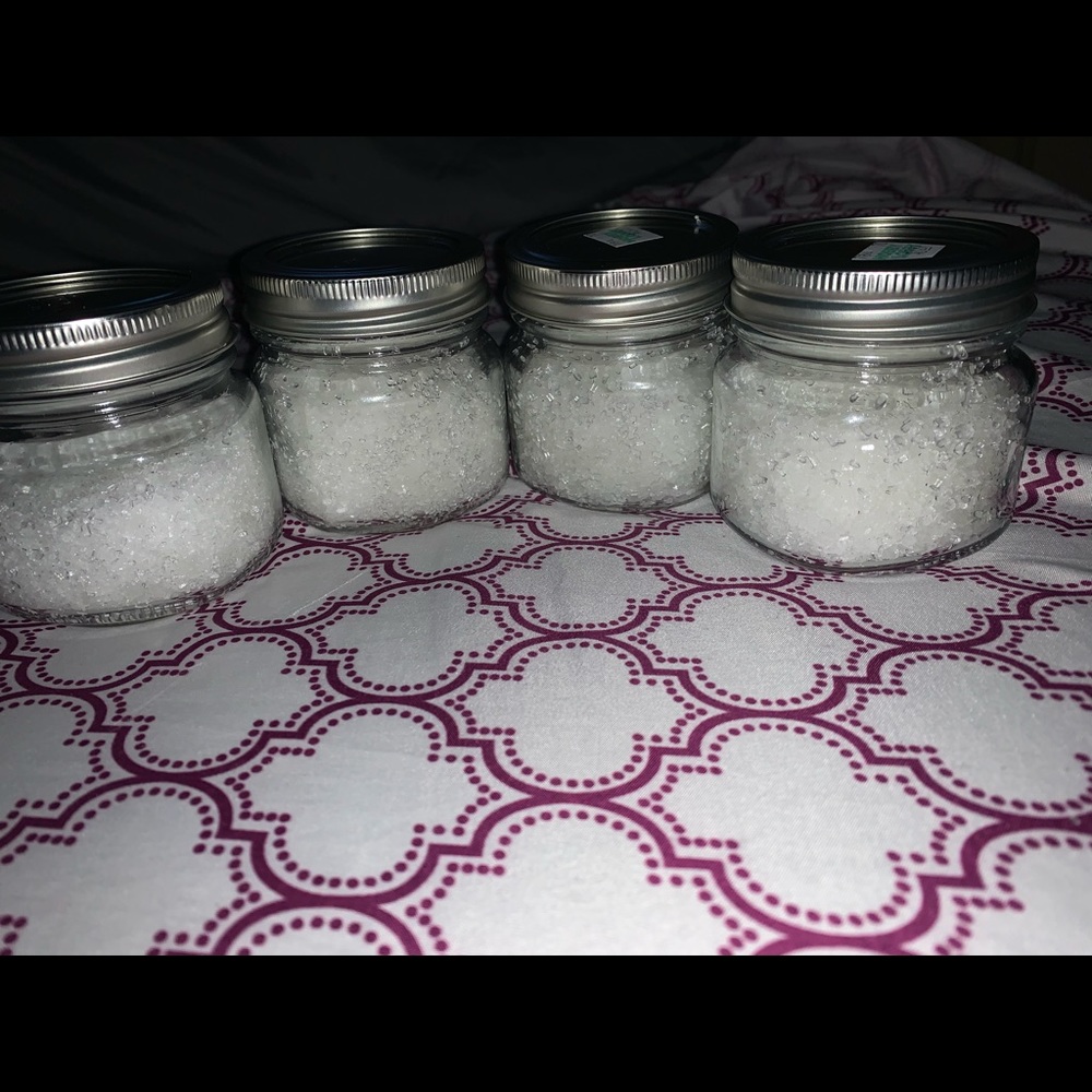 FlowersBoutique Bath Salts